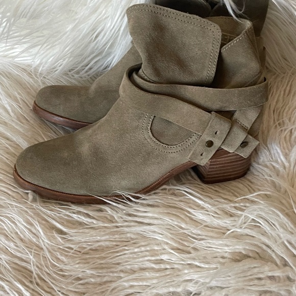 Ugg Booties - Picture 3 of 10